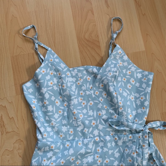 Blue Floral Faux Wrap Dress - Picture 4 of 10